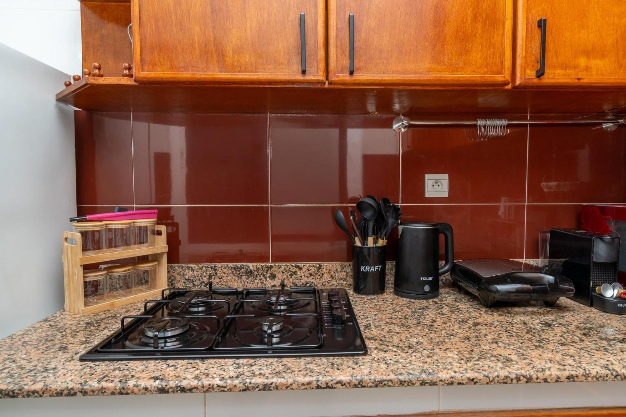 Appartement 2 Chambres Pres De La Corniche Ταγγέρη Εξωτερικό φωτογραφία
